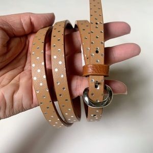 New Old Navy Skinny Vegan Faux Leather Belts Tan Polka Dot Size M/L